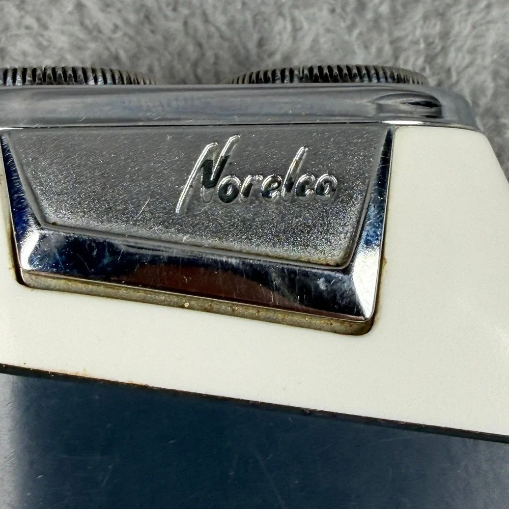 Vintage Norelco Speedshaver SC 7860 Floating Heads Electric Razor Case‎ No Cord